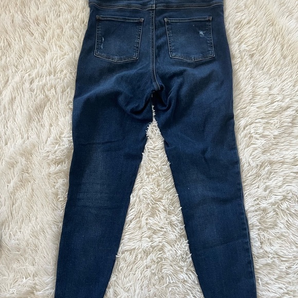 SPANX Women's Ankle Skinny Jeans - Size M - Picture 3 of 7